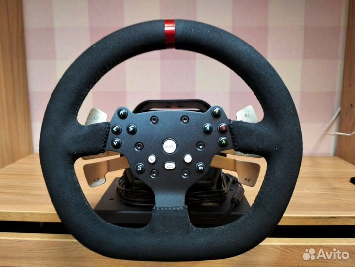 Игровой руль с педалями и коробкой передач