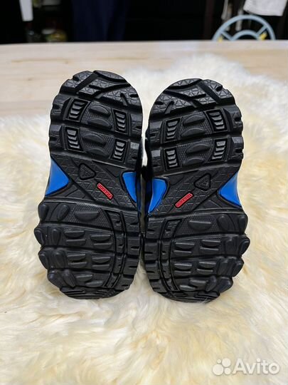 Ботинки adidas