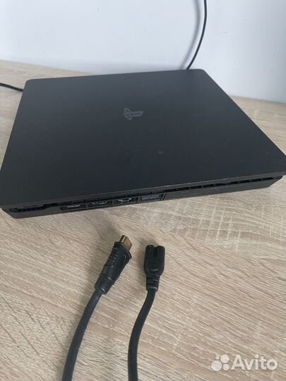 Sony playstation 4 + джойстик + 4 игры