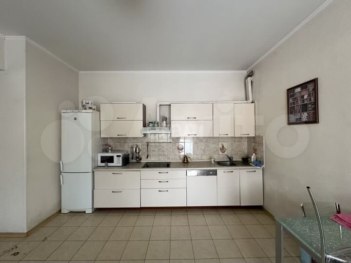 Дом 212 м² на участке 7,4 сот.