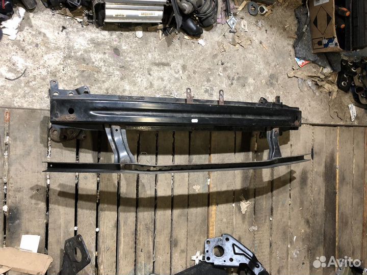 Усилитель переднего бампера VW Passat B6 №3