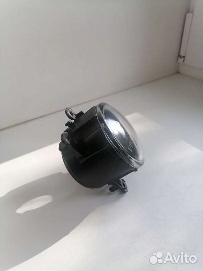 Противотуманные фары. Правый