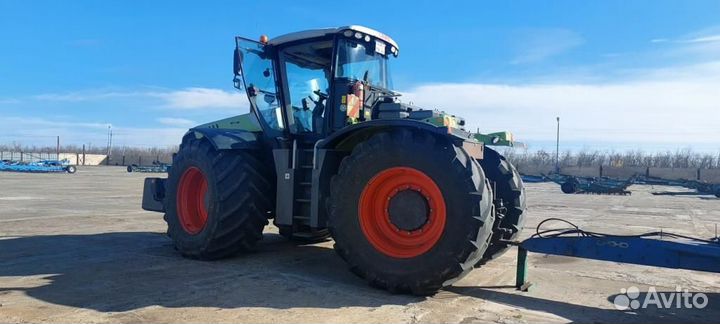 Трактор Claas XERION 4500 TRAC, 2015