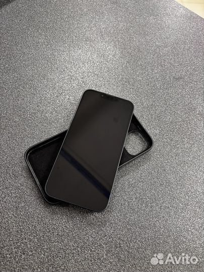 iPhone 13, 256 ГБ