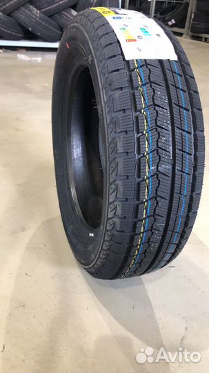 Roadmarch Snowrover 868 225/70 R16 107T