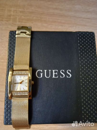 Часы guess женские