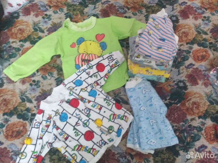 Ползунки и распашонки