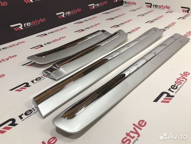 Молдинги дверей Lexus LX570 2012-2015 N610