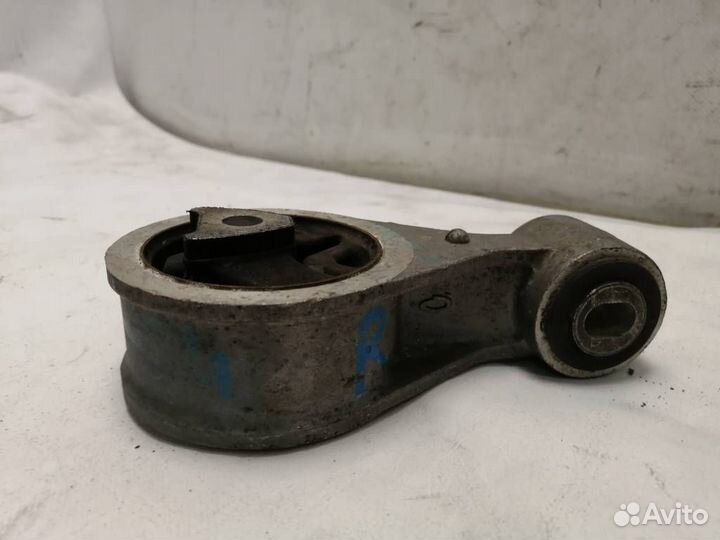 Опора двигателя Рено