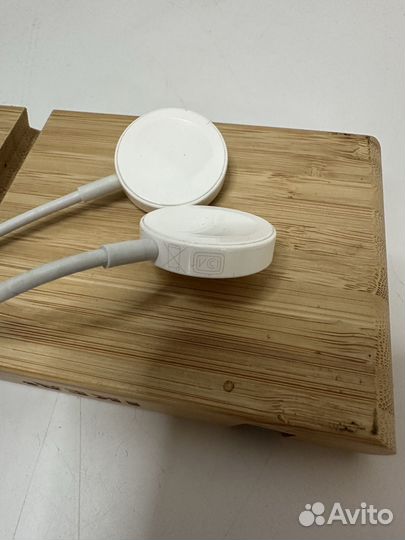 Кабель для зарядки apple watch