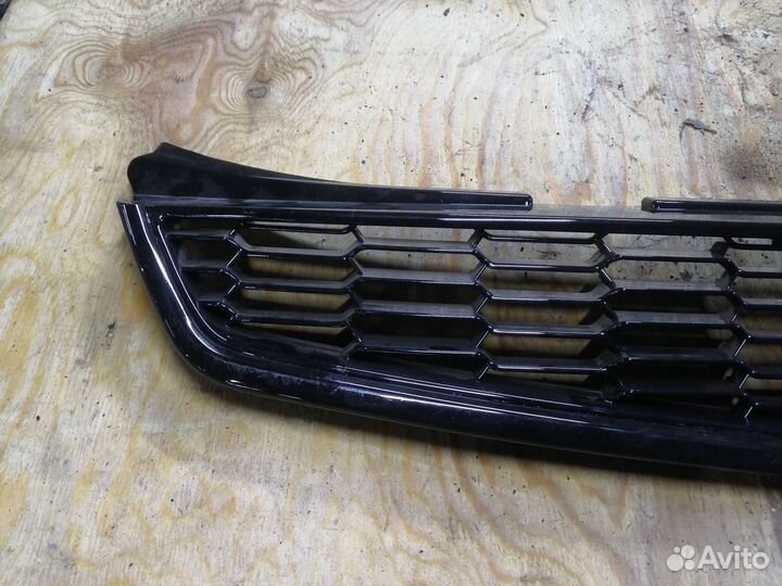 Решетка на бампер priora 2