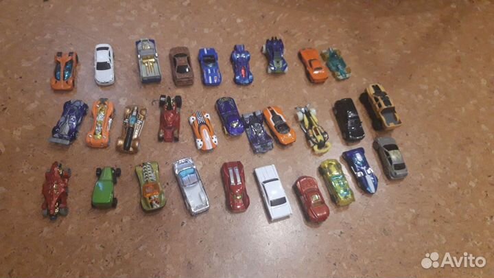 Hot wheels машинки