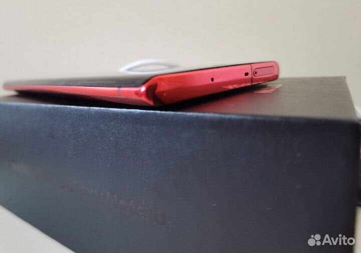 Samsung galaxy note 10 snapdragon. Red