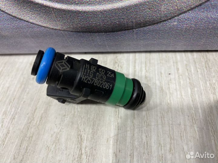 Форсунка топливная Nissan almera G15