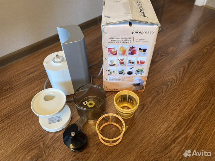 Соковыжималка шнековая juicepresso