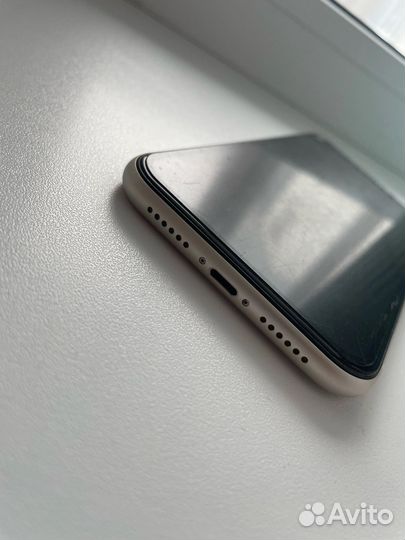 iPhone 11