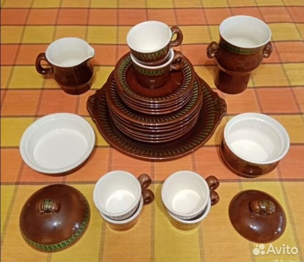 Сервиз кофейный, керамический, покрыт эмалью