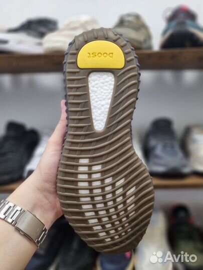 Кроссовки Adidas Yeezy Boost 350