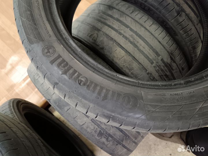 Continental ContiSportContact 5 235/45 R17 94W