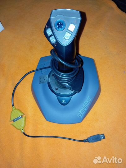 Джойстик Logitech Wingman Extreme digital 3D