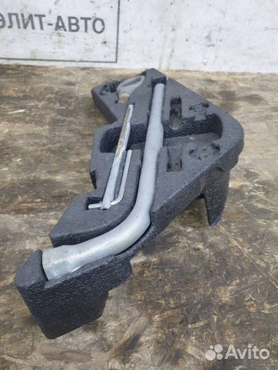 Набор инструментов Porsche Cayenne 1 957 4.8 2008