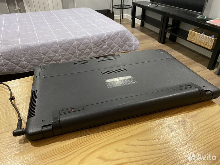 Ноутбук asus