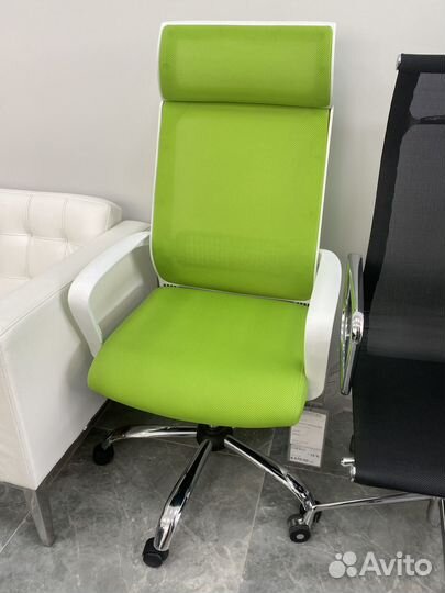 Компьютерное кресло