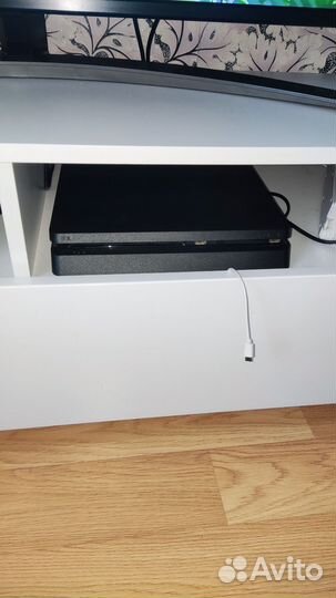 Sony playstation 4 slim 1tb