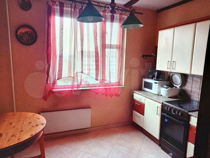 Комната 18 м² в 2-к., 6/16 эт.