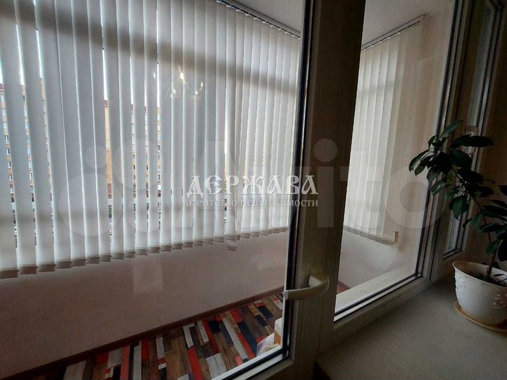 3-к. квартира, 100 м², 5/9 эт.