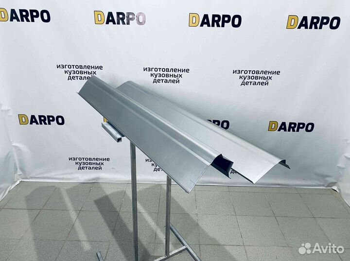 Порог левый на Dodge Grand Caravan