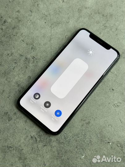 iPhone X (64Gb)
