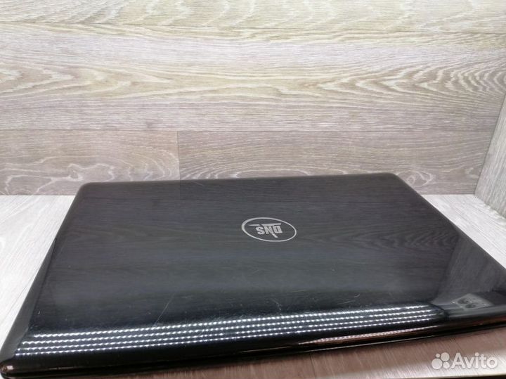 17.3 Ноутбук DNS A17HC,Intel Core i3-2330m