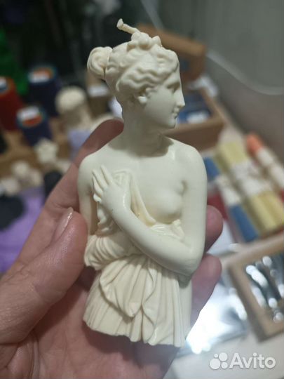 Свеча Венера в интерьер