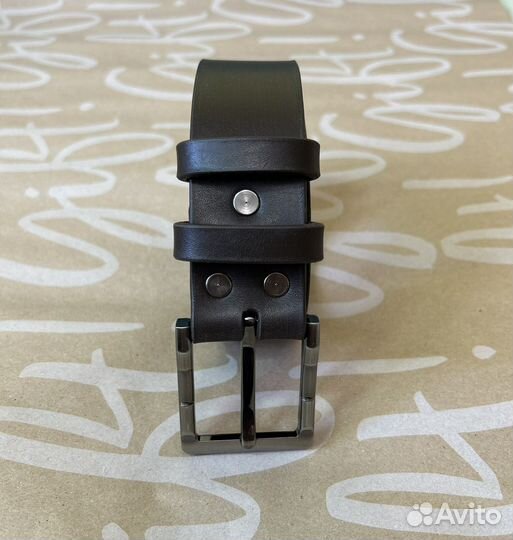 Мужской кожаный ремень ручной работы