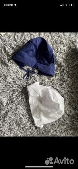 Медицинаская пижама и халат с чепчиками