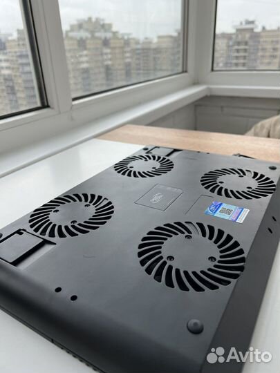 Охлаждающая подставка для ноутбука Deep Cool X8