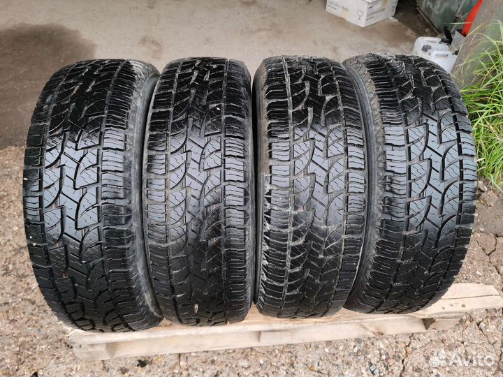 Contyre Cross Road 215/65 R16 98Q