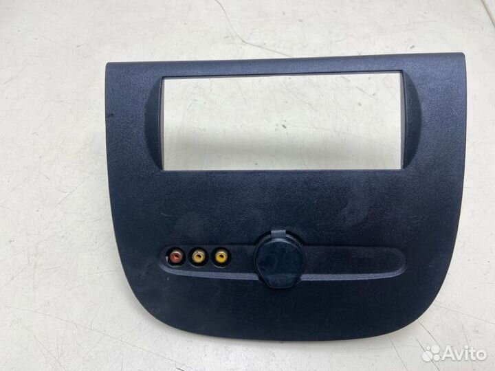 Накладка Chevrolet Tahoe 2011