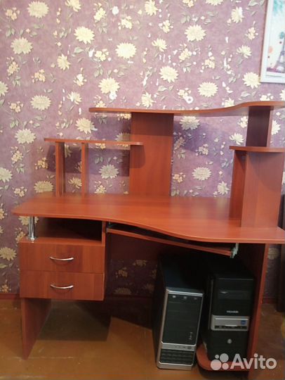 Компьютерный столик бу