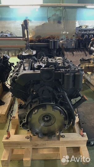 Двигатель 740.1000400