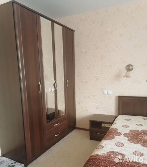 Спальный гарнитур