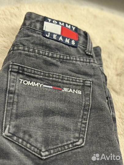 Джинсы Tommy Hilfiger