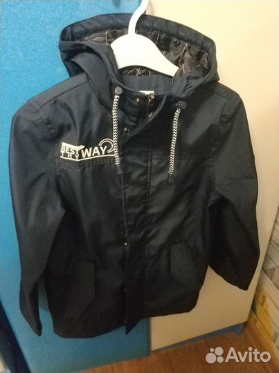 Ветровка на мальчика 128