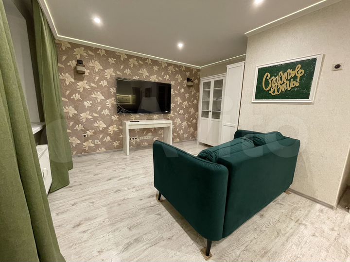 3-к. квартира, 83 м², 10/12 эт.