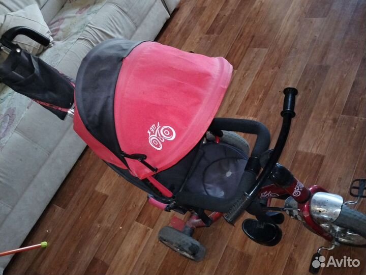 Детский трехколесный велосипед