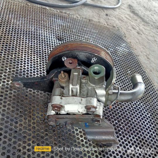 Насос гур Mazda 626 GE FS