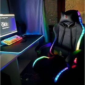 Кресло компьютерное игровое с RGB подсветкой,новое