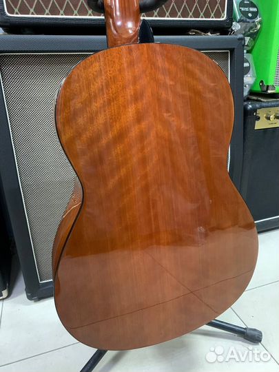 Классическая гитара Yamaha CG142C