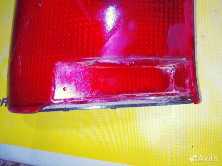 Фонарь задний левый Toyota Corolla E100 универсал